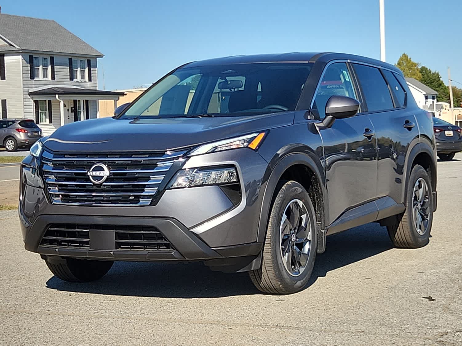 2026 Nissan Rogue SV's photo