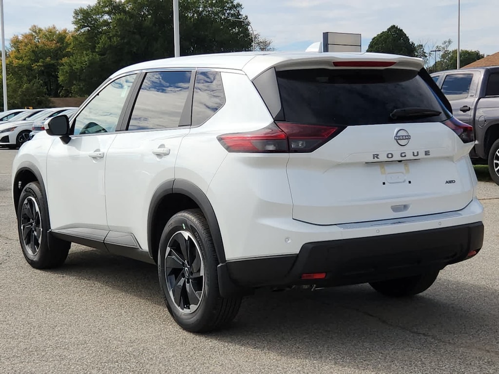 New 2026 Nissan Rogue SV AWD