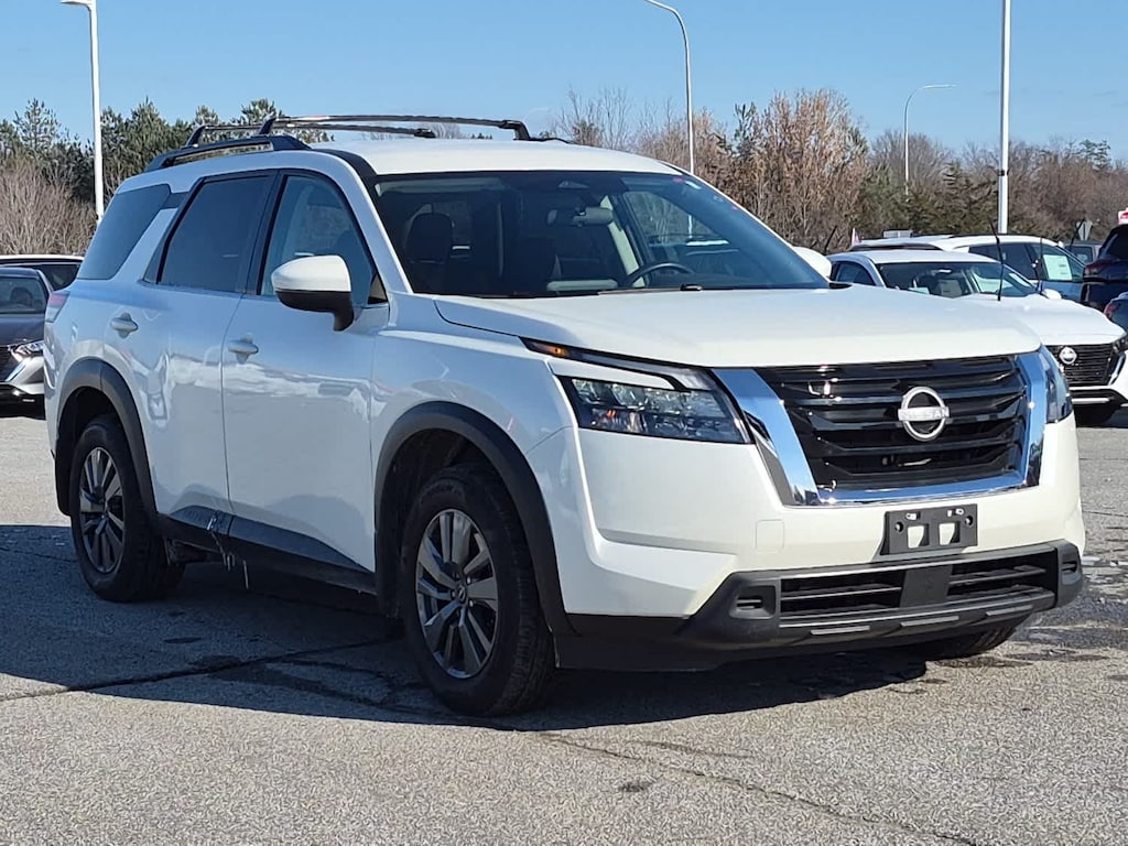 Certified 2024 Nissan Pathfinder SV SUV