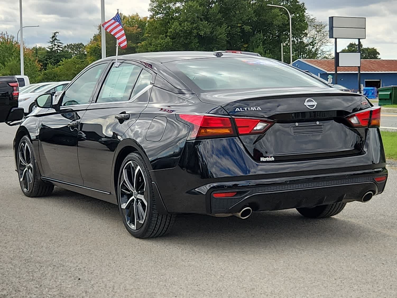 2024 Nissan Altima 2.5 SR photo 3