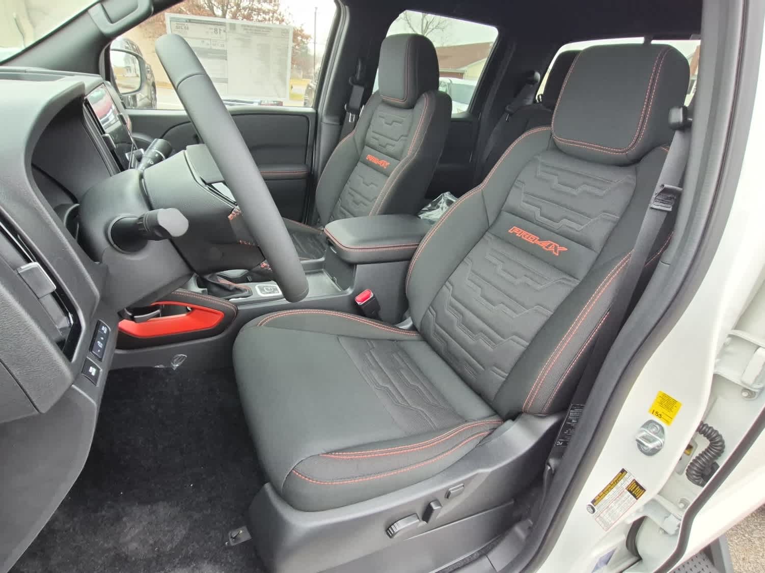 2026 Nissan Frontier PRO-4X - Photo 10