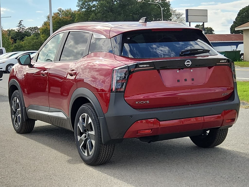 New 2026 Nissan Kicks SV AWD
