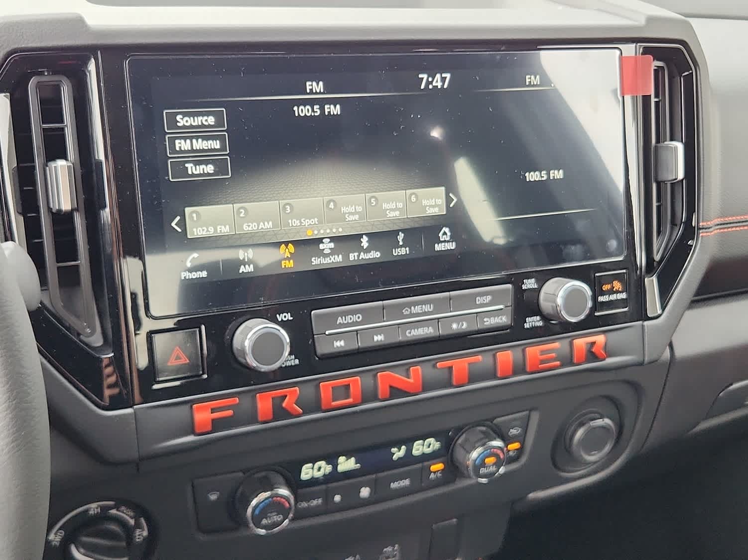 2025 Nissan Frontier PRO-4X - Photo 13