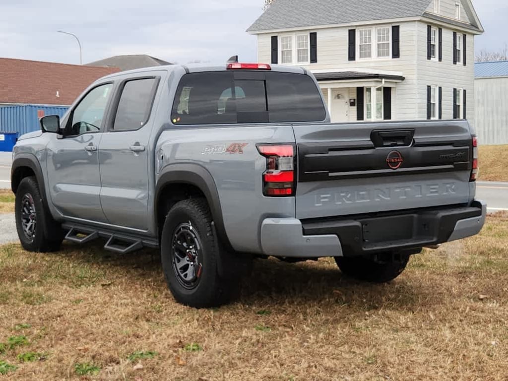 New 2026 Nissan Frontier PRO-4X Crew Cab 4x4 Crew Cab 4x4