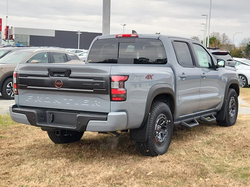 New 2026 Nissan Frontier PRO-4X Crew Cab 4x4 Crew Cab 4x4