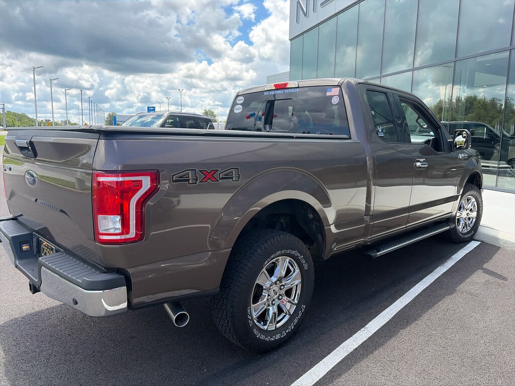 Used 2017 Ford F-150 XLT 4WD Supercab 6.5 Box Truck SuperCab Styleside
