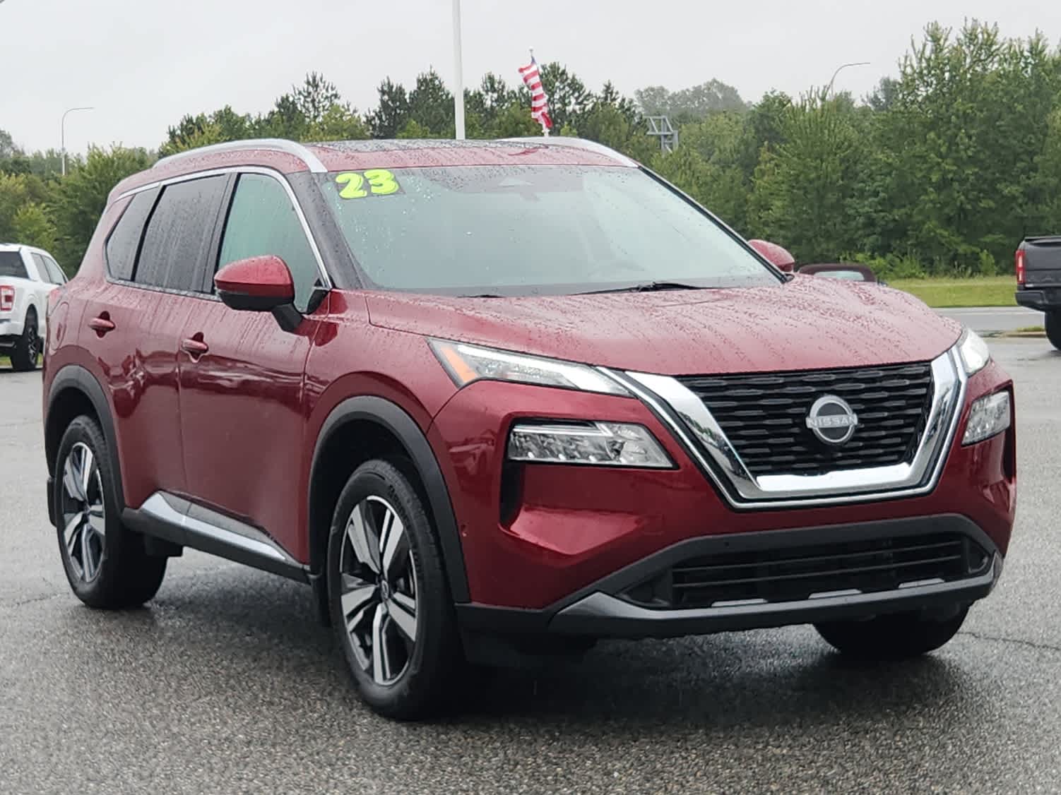 2023 Nissan Rogue SL photo 2