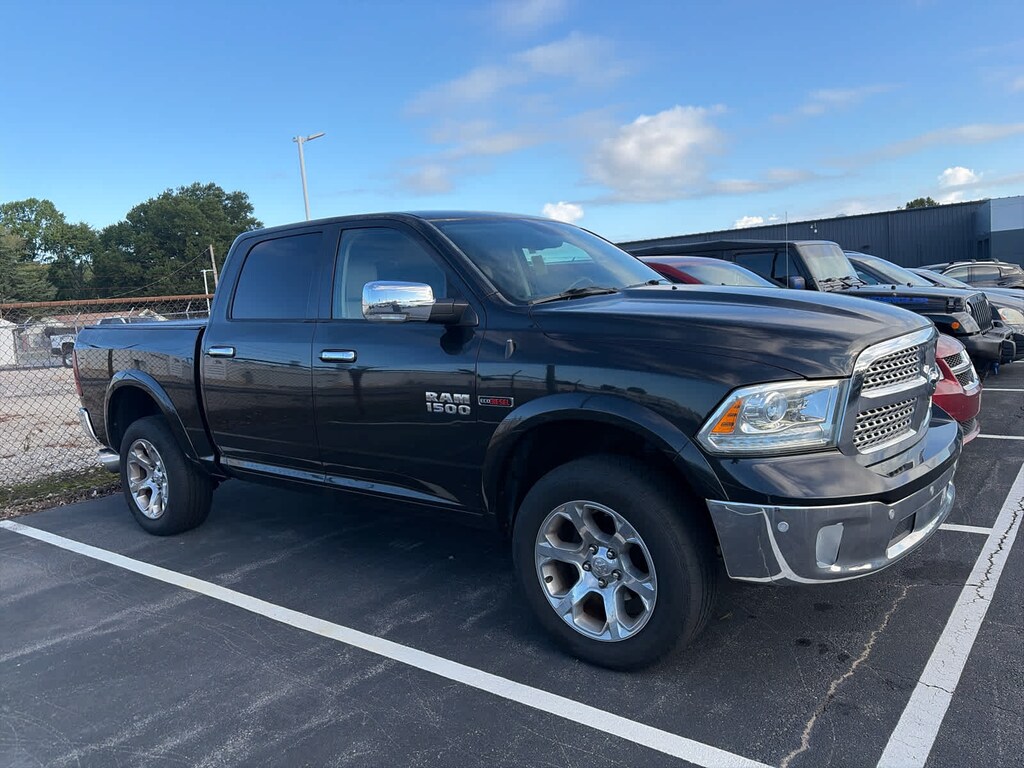 Used 2016 Ram 1500 Laramie 4WD Crew Cab 140.5 Truck Crew Cab