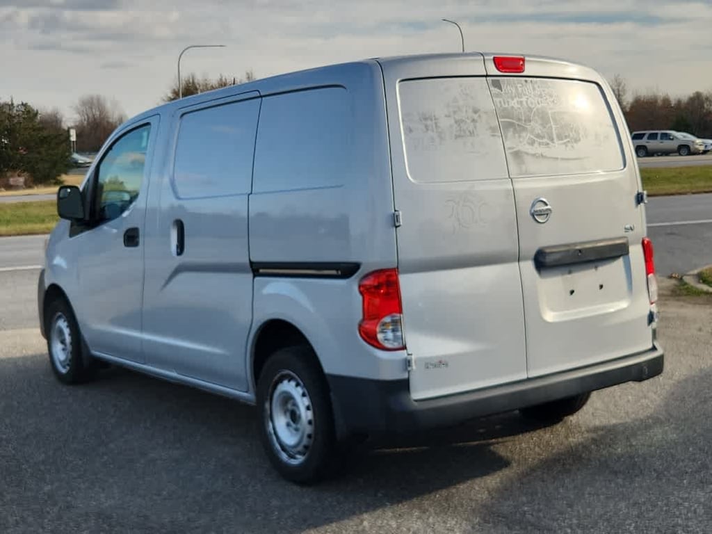 Used 2015 Nissan NV200 SV Van Compact Cargo Van