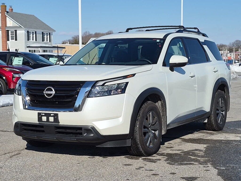 Certified 2024 Nissan Pathfinder SV SUV
