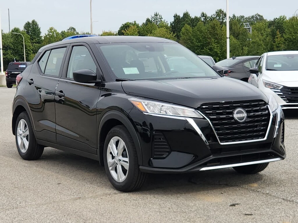 Certified 2025 Nissan Kicks Play S SUV