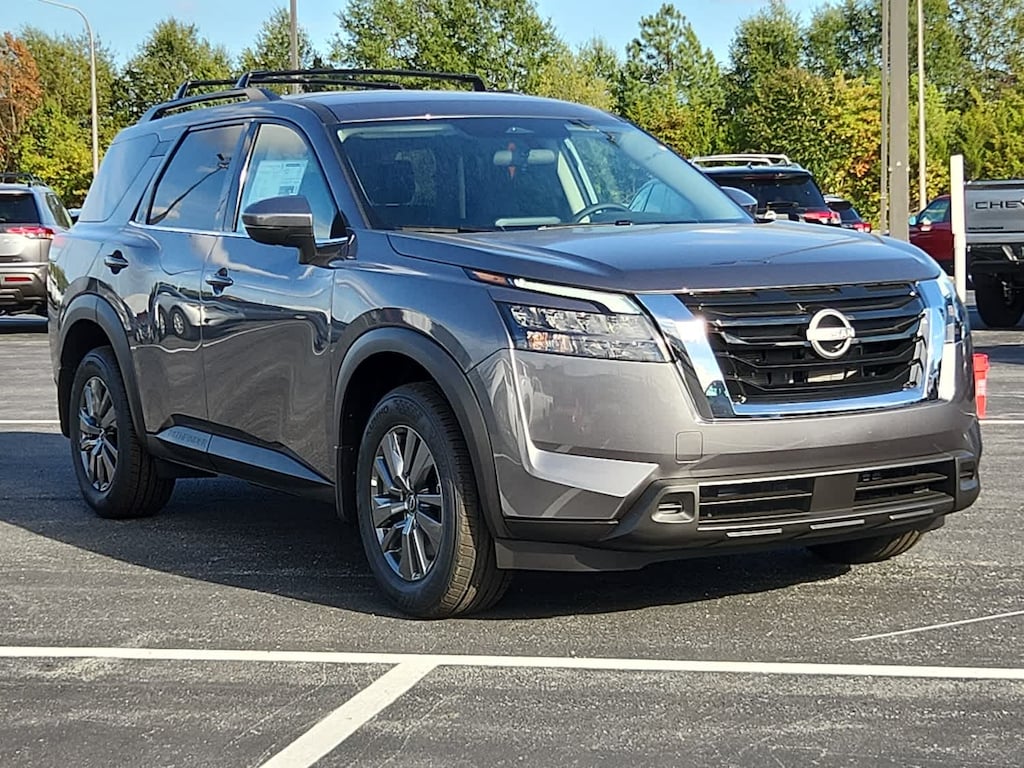 New 2025 Nissan Pathfinder SV 4WD
