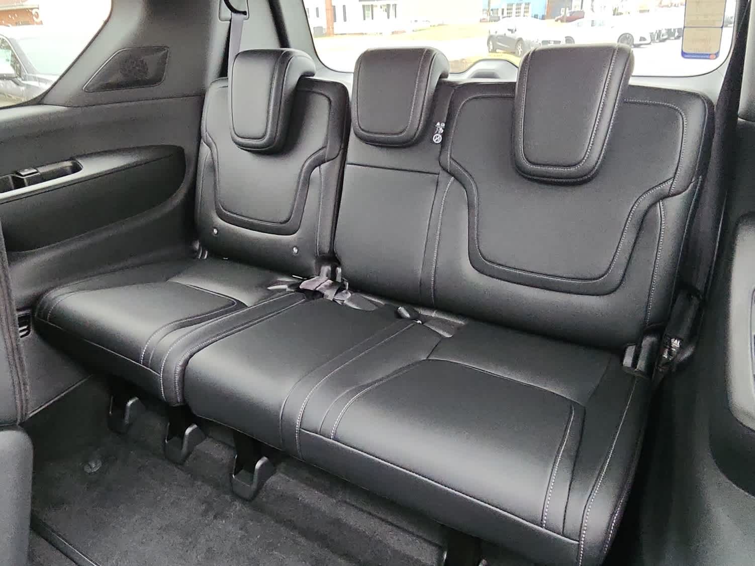 2026 Nissan Armada PRO-4X - Photo 7