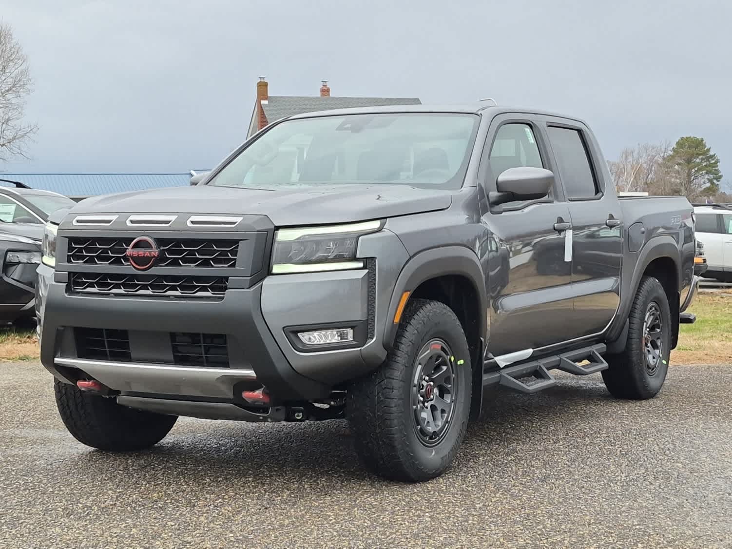 2026 Nissan Frontier PRO-4X's photo