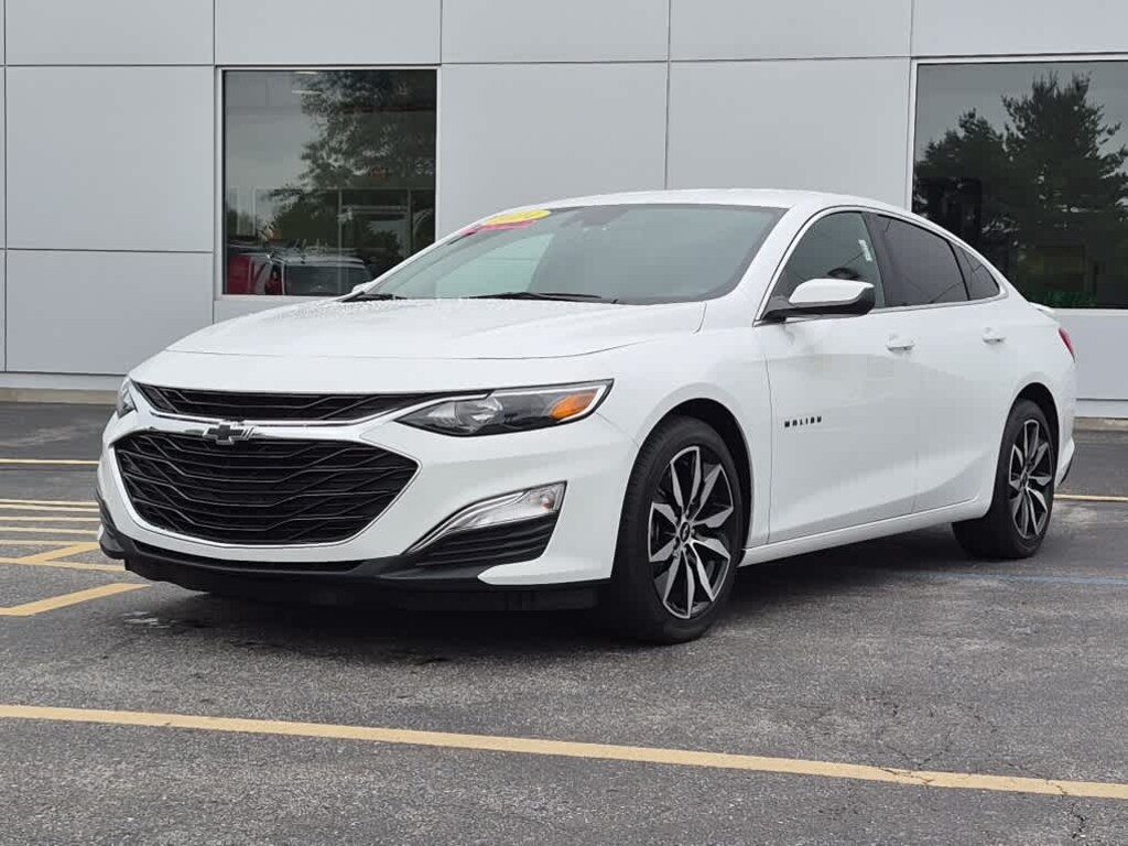 Used 2024 Chevrolet Malibu RS Sedan