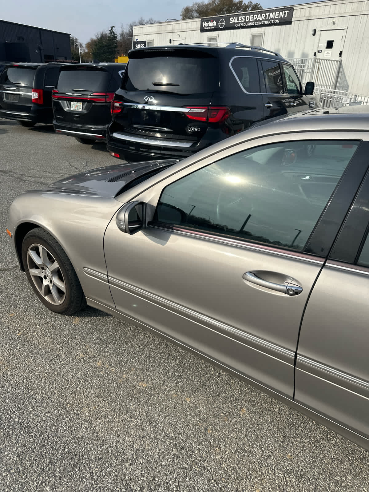 2007 Mercedes Benz C Luxury Sedan photo 2