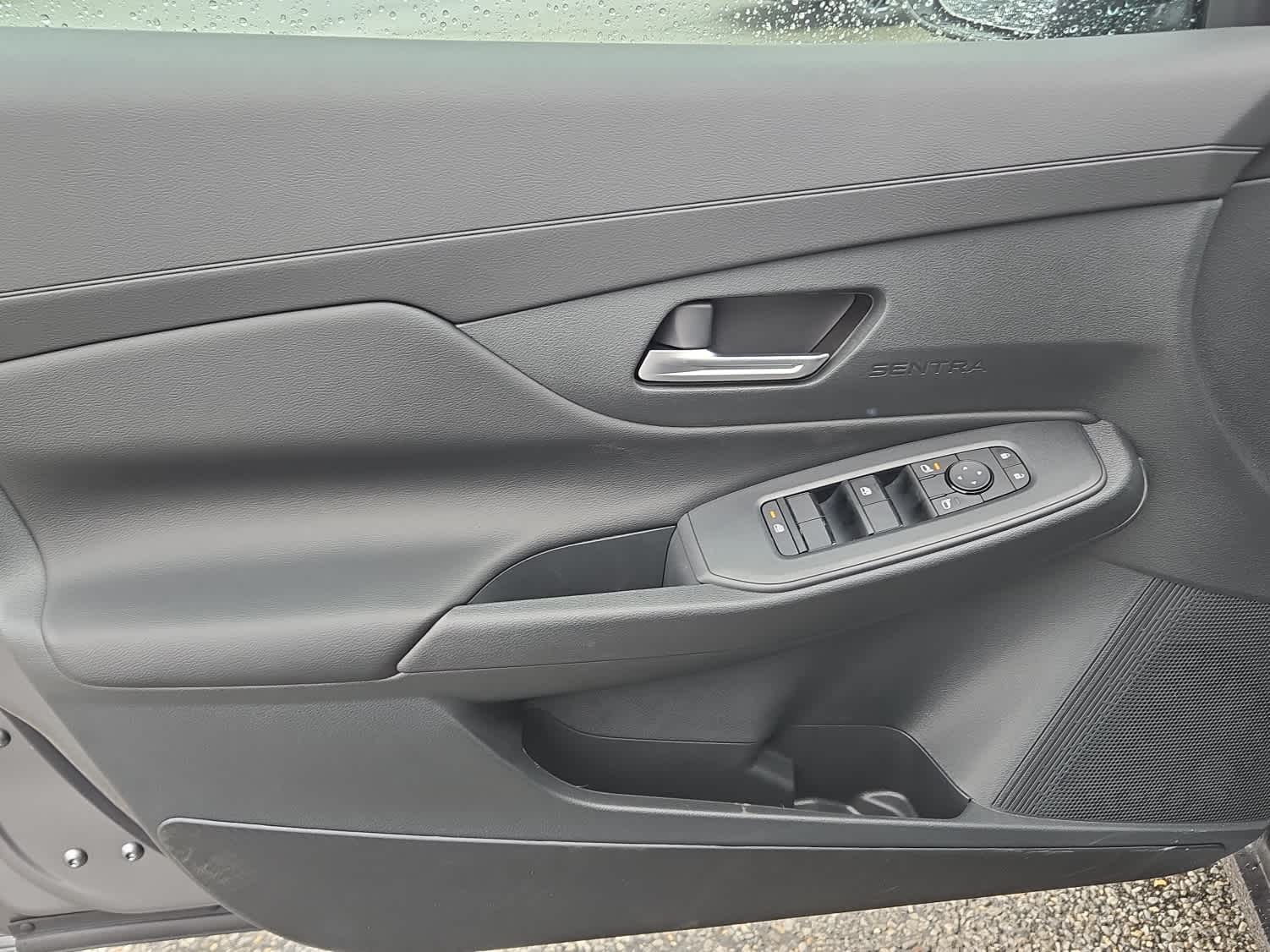 2026 Nissan Sentra SV - Photo 9
