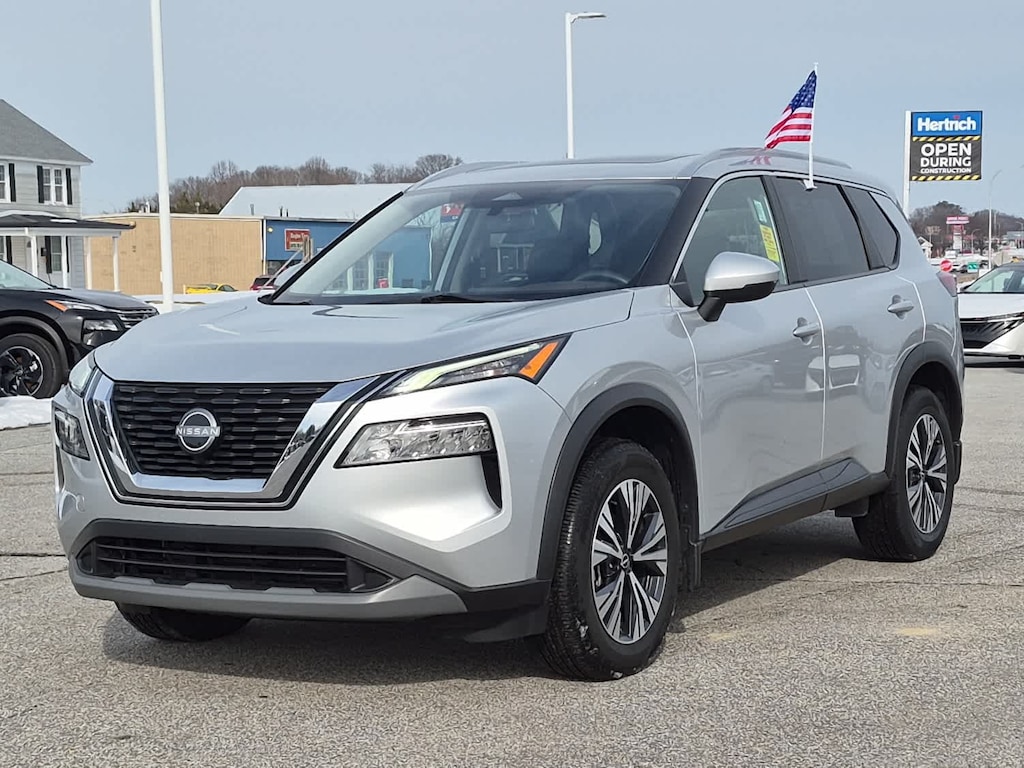 Used 2022 Nissan Rogue SV SUV