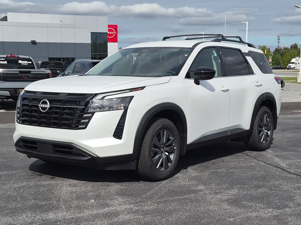 2026 Nissan Pathfinder SV