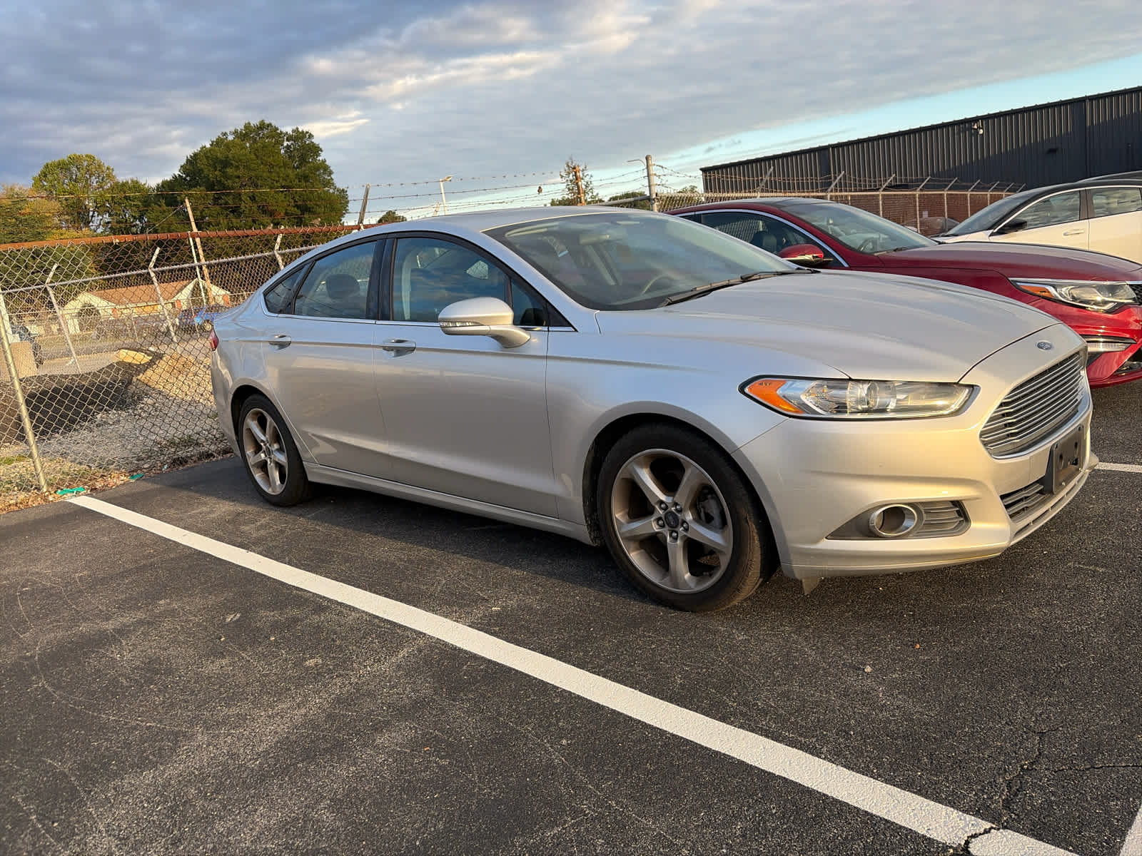 Used 2013 Ford Fusion SE Sedan