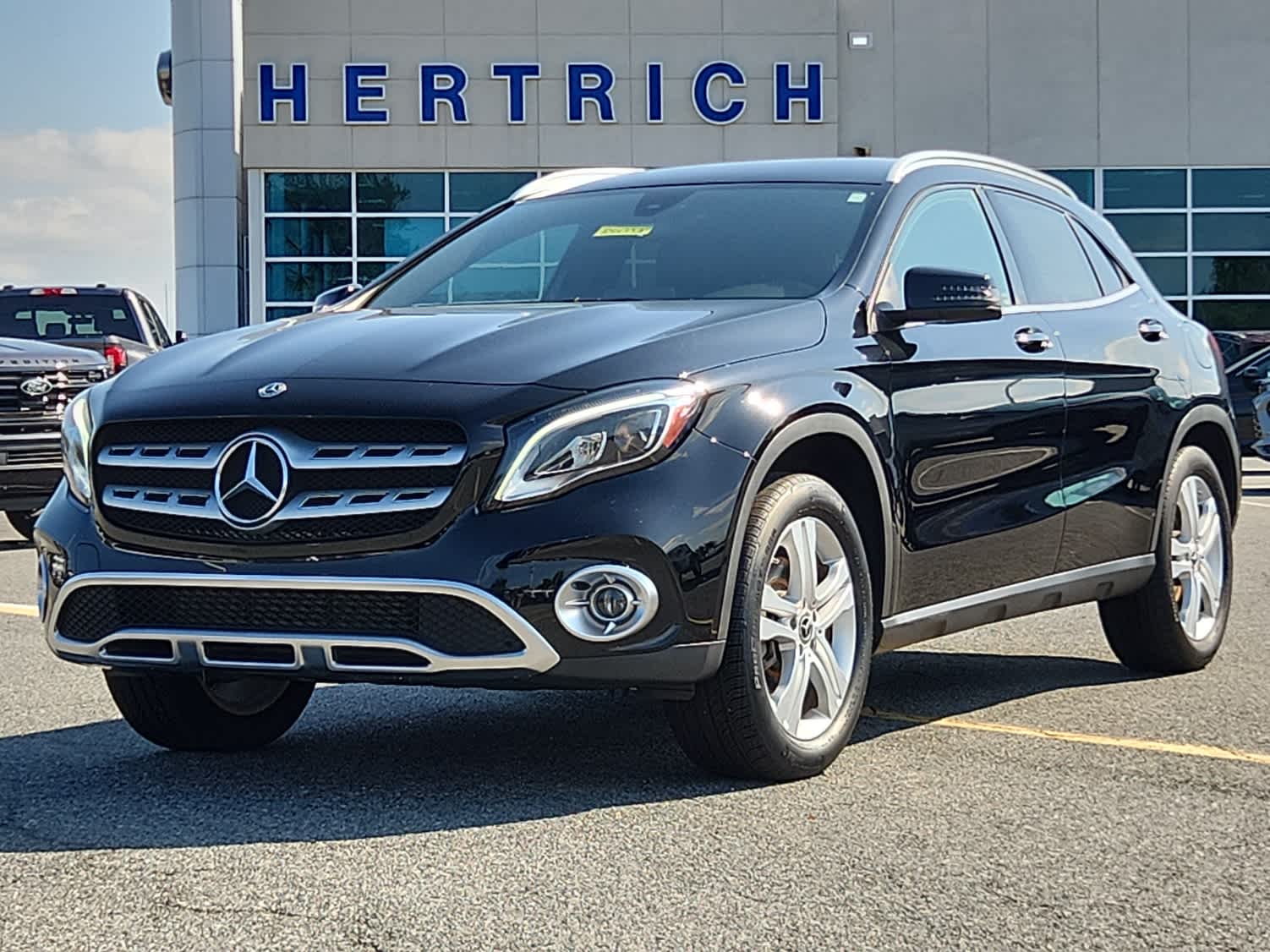 2020 Mercedes-Benz GLA GLA250's photo