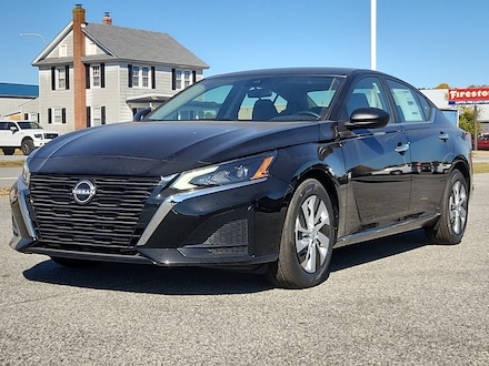 2025 Nissan Altima S Sedan