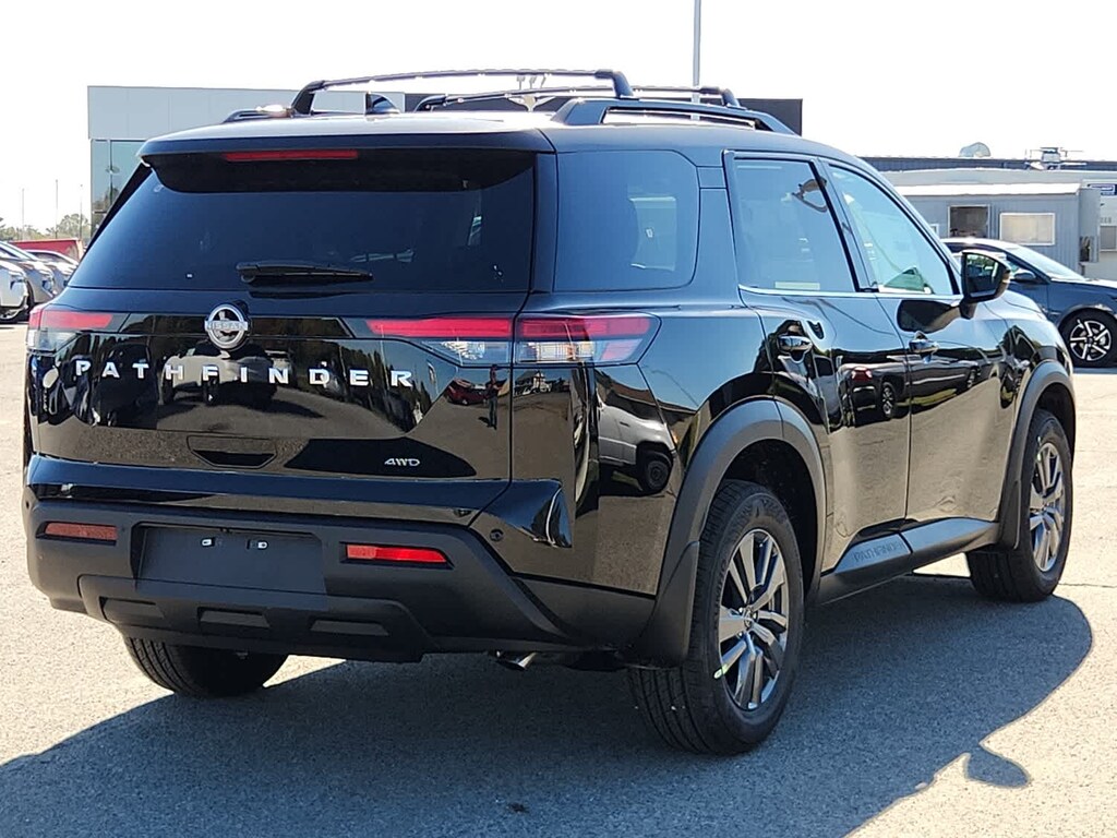 New 2025 Nissan Pathfinder SV 4WD