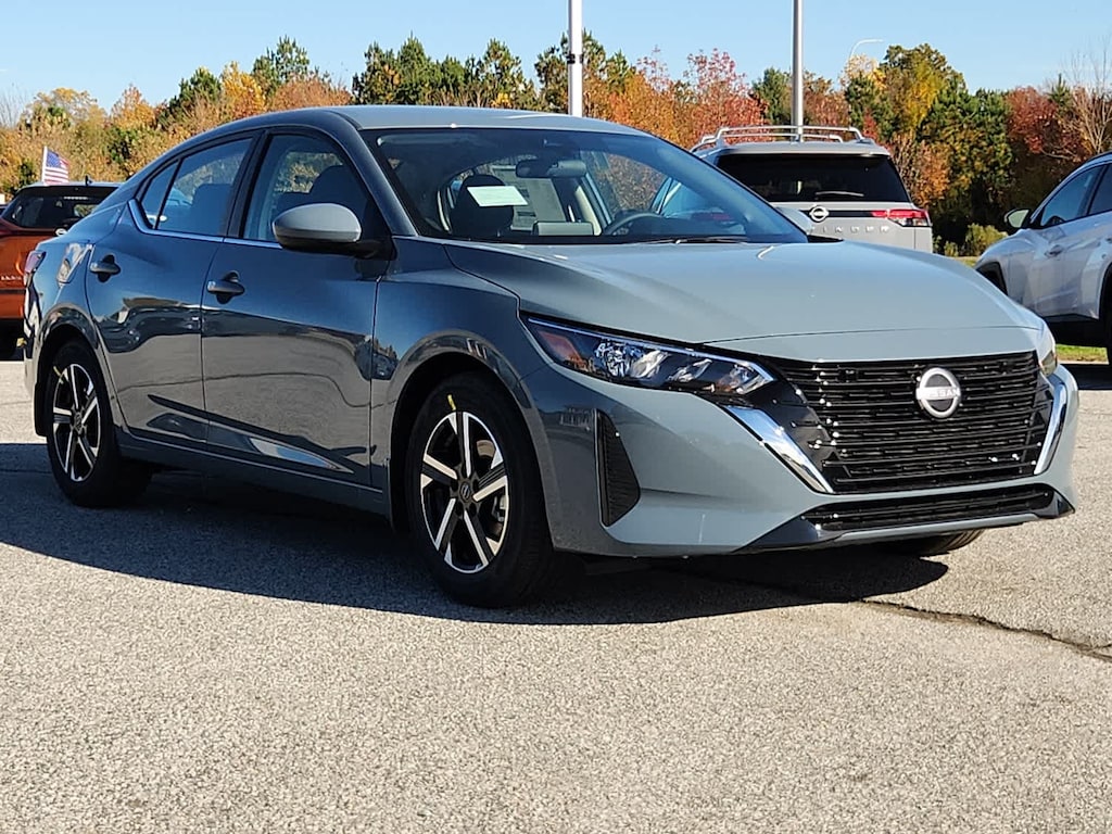 New 2025 Nissan Sentra SV CVT