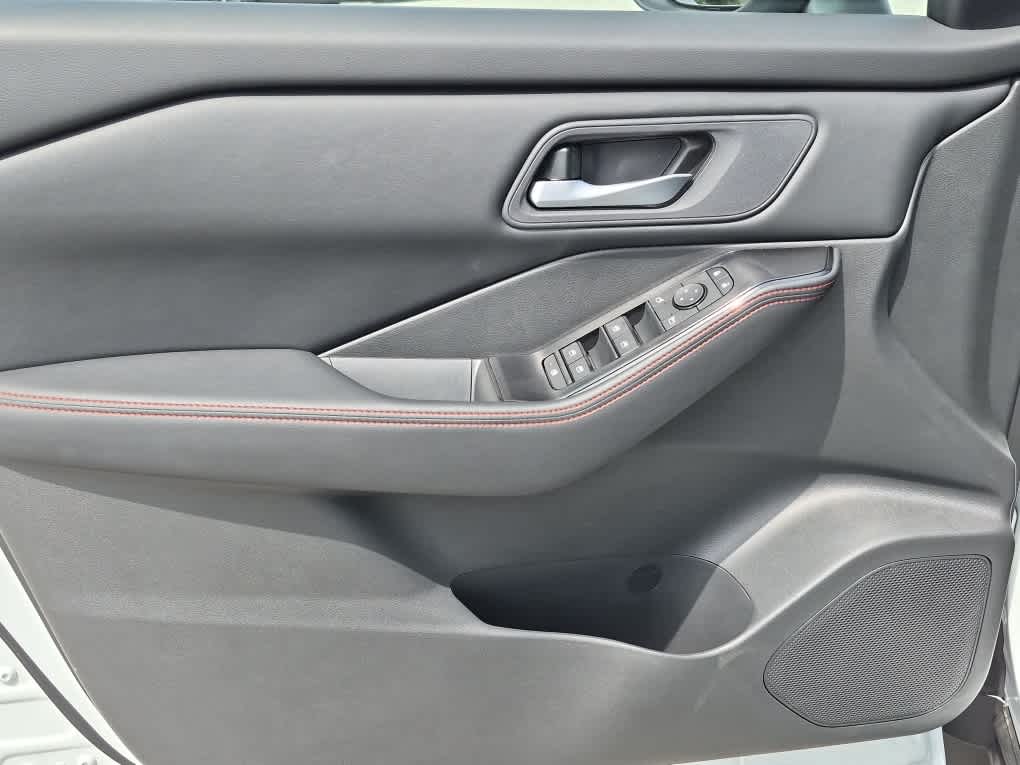 2026 Nissan Rogue Rock Creek - Photo 9