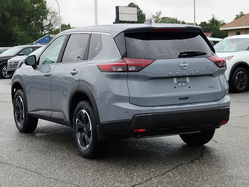 2026 Nissan Rogue SV photo 3