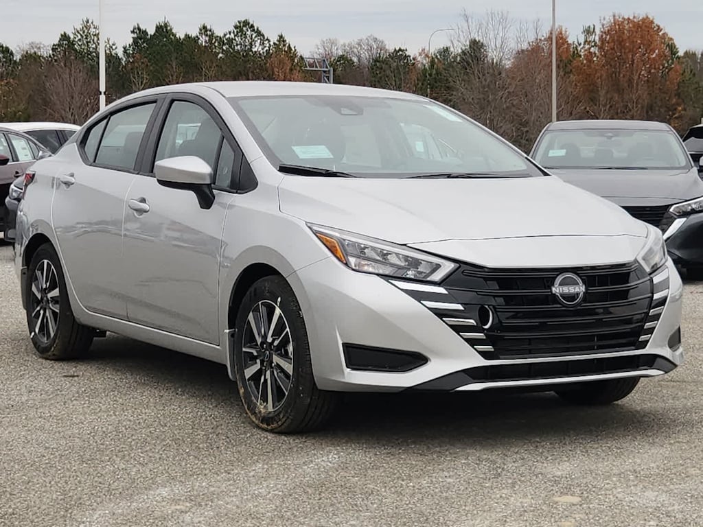 New 2025 Nissan Versa SV CVT