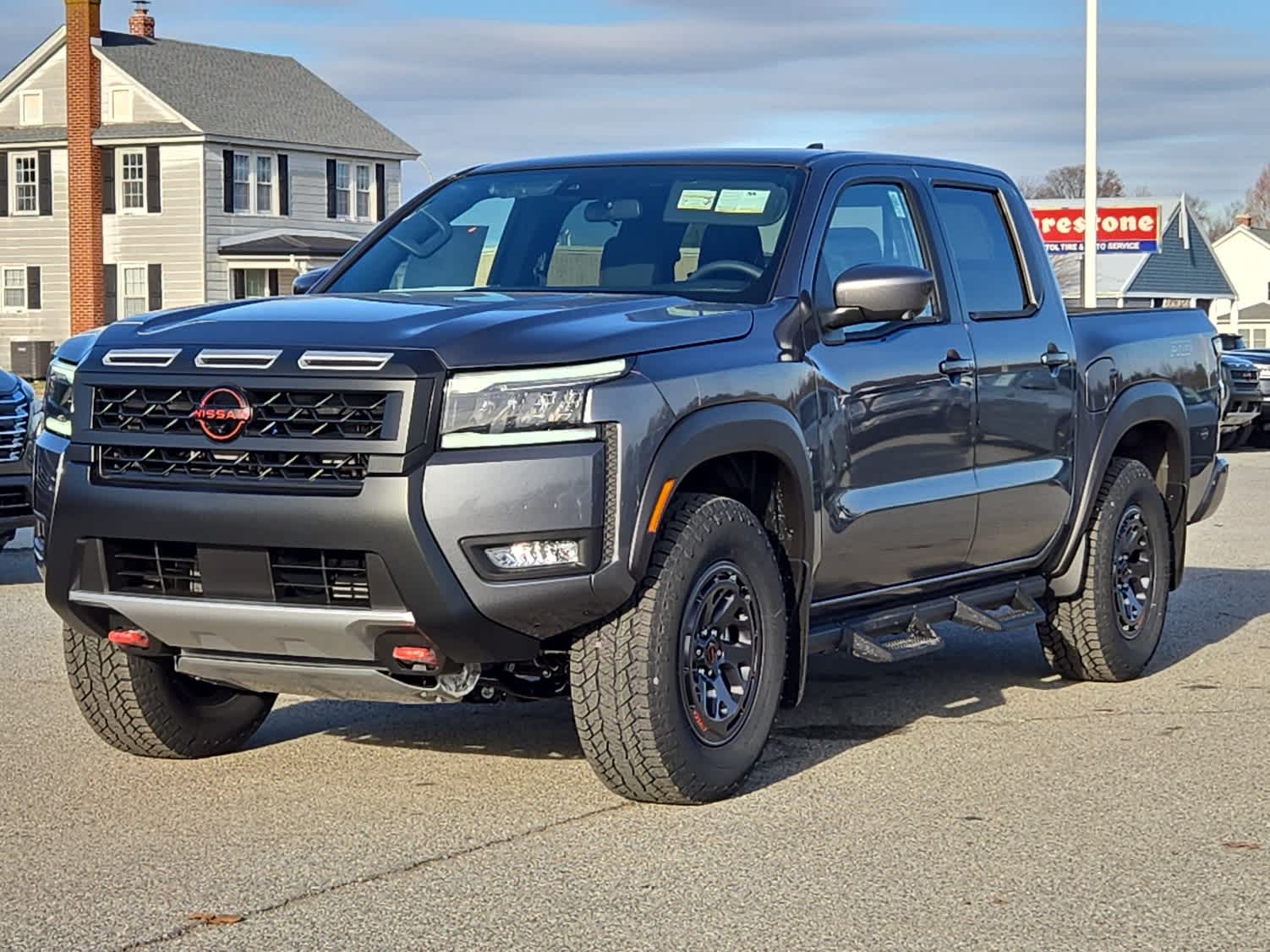 2026 Nissan Frontier PRO-4X's photo