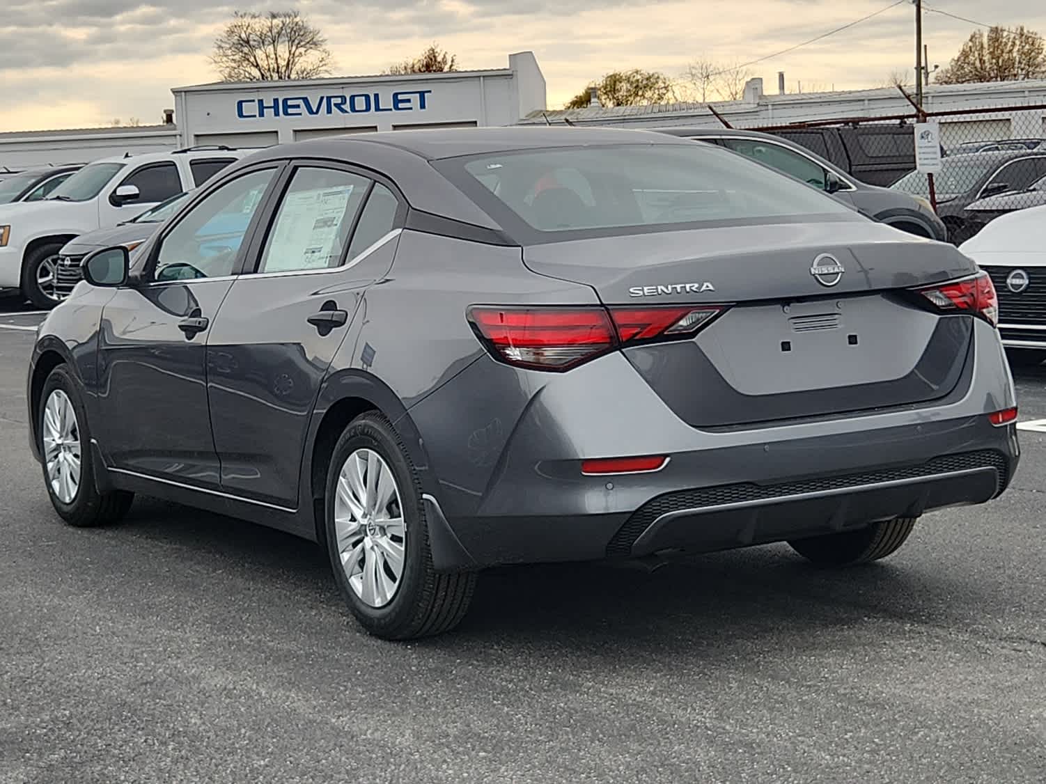 2025 Nissan Sentra S photo 4