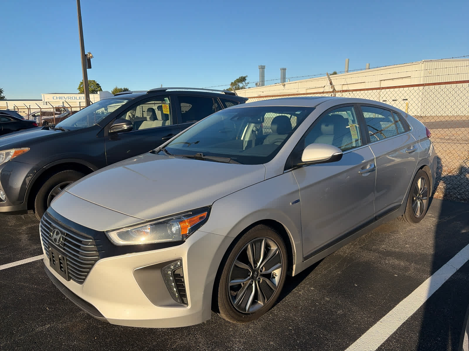 Symphony Air Silver 2018 Hyundai Ioniq Hybrid Hatchback Front-Wheel Drive Automatic