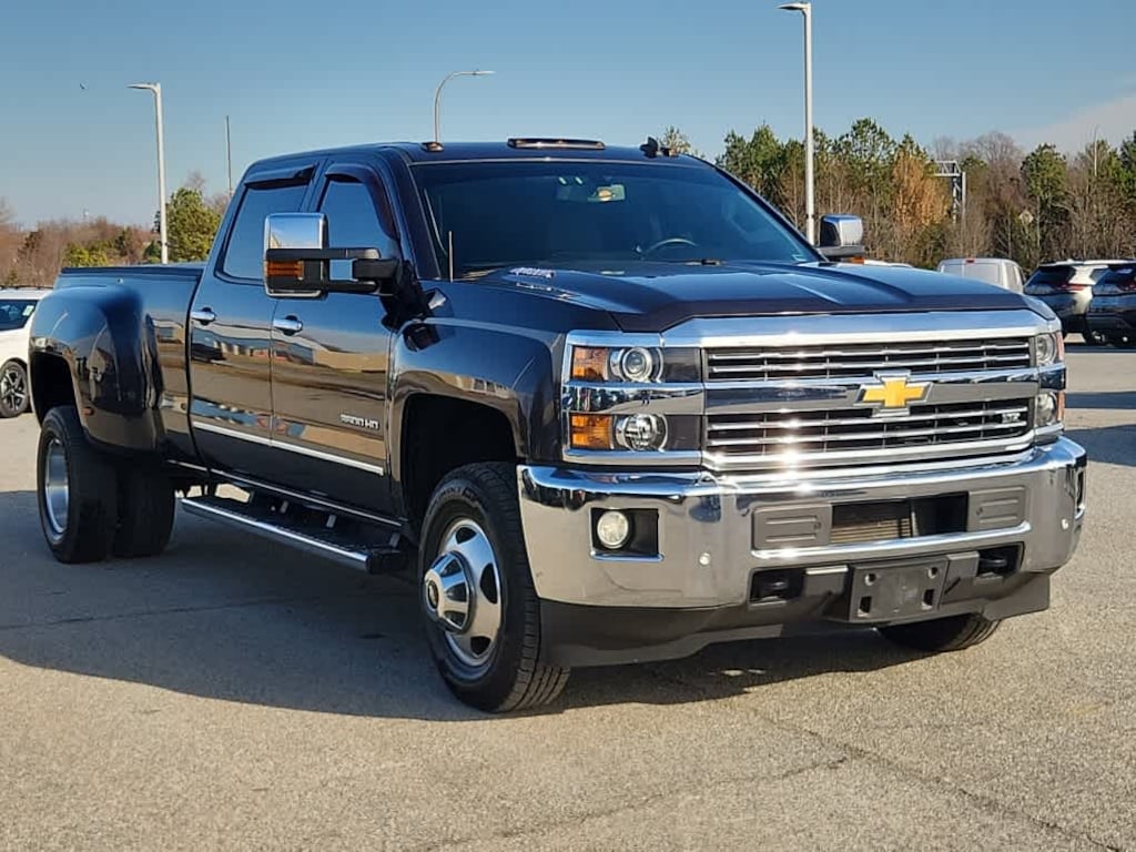 Used 2015 Chevrolet Silverado 3500HD LTZ 4WD Crew Cab 167.7 Truck Crew Cab