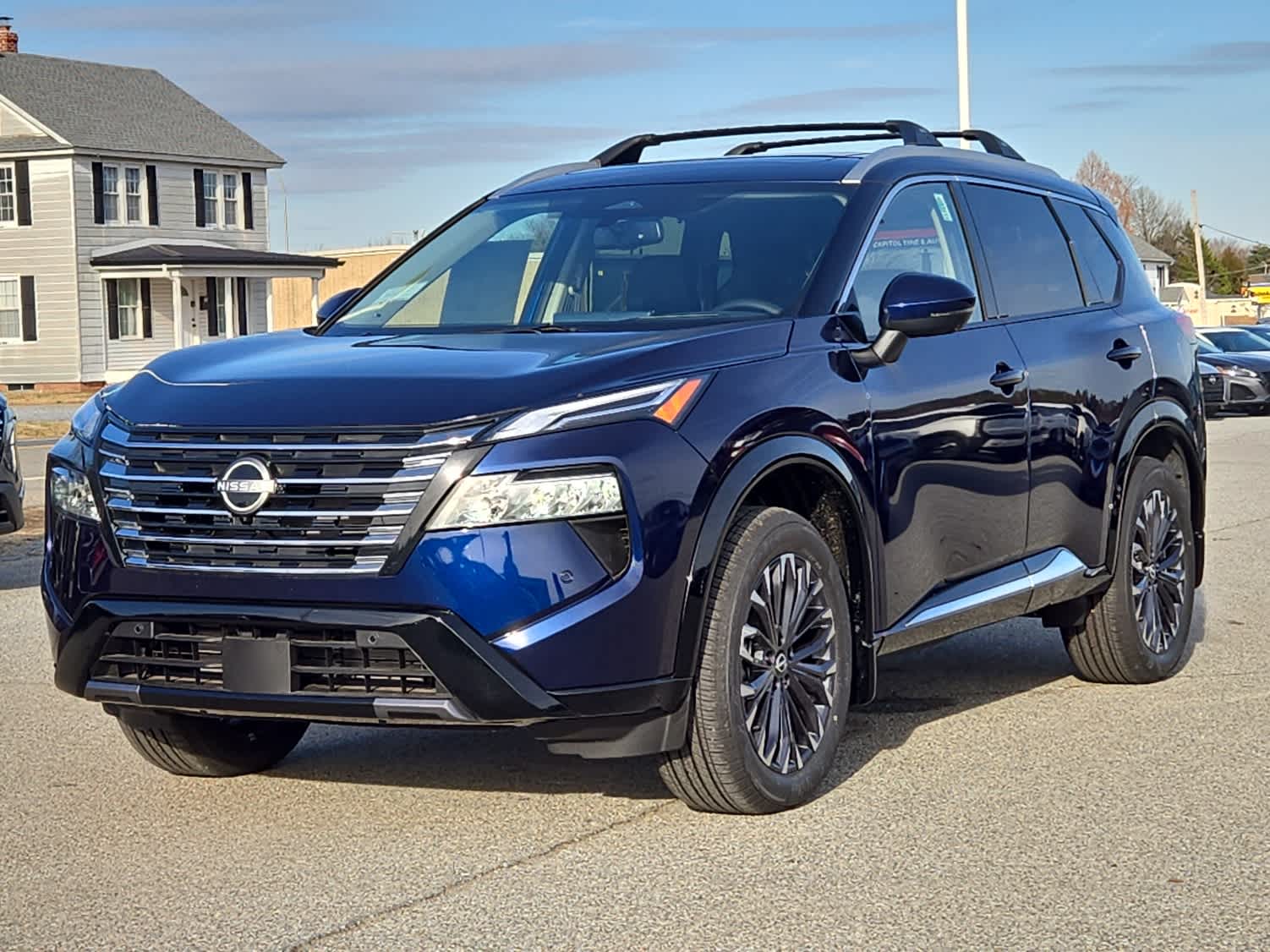 2026 Nissan Rogue Platinum's photo