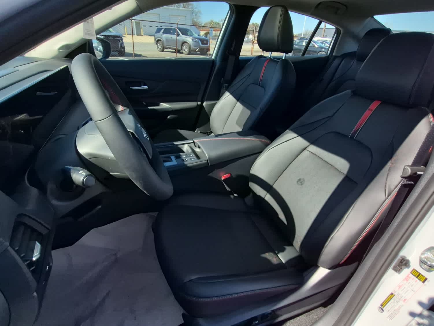2026 Nissan Sentra SR - Photo 10