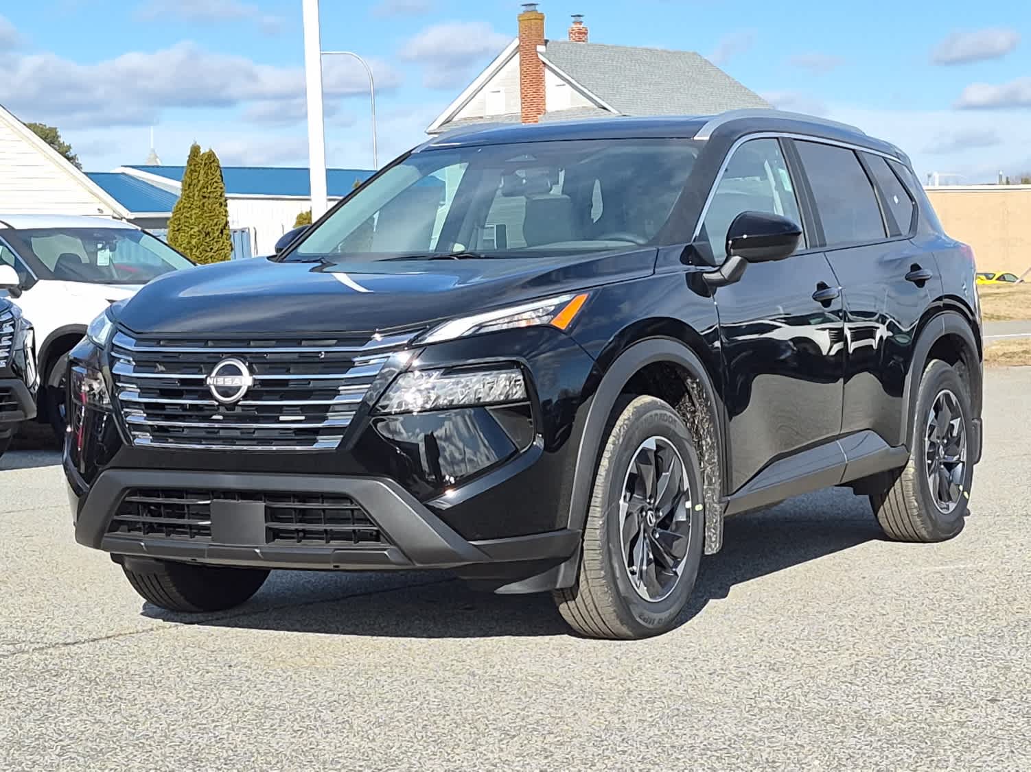 2026 Nissan Rogue SV's photo