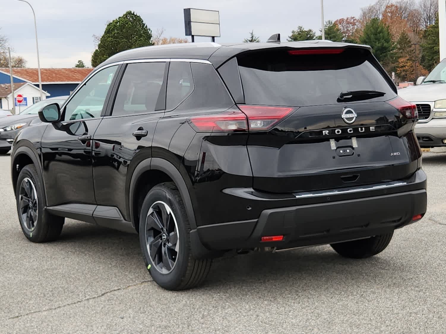 2025 Nissan Sentra SV photo 4