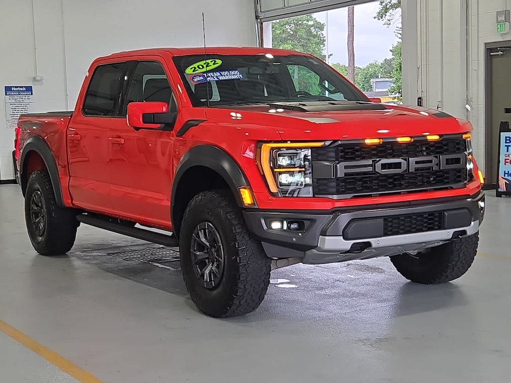Used 2022 Ford F-150 Raptor 4WD Supercrew 5.5 Box Truck SuperCrew Cab