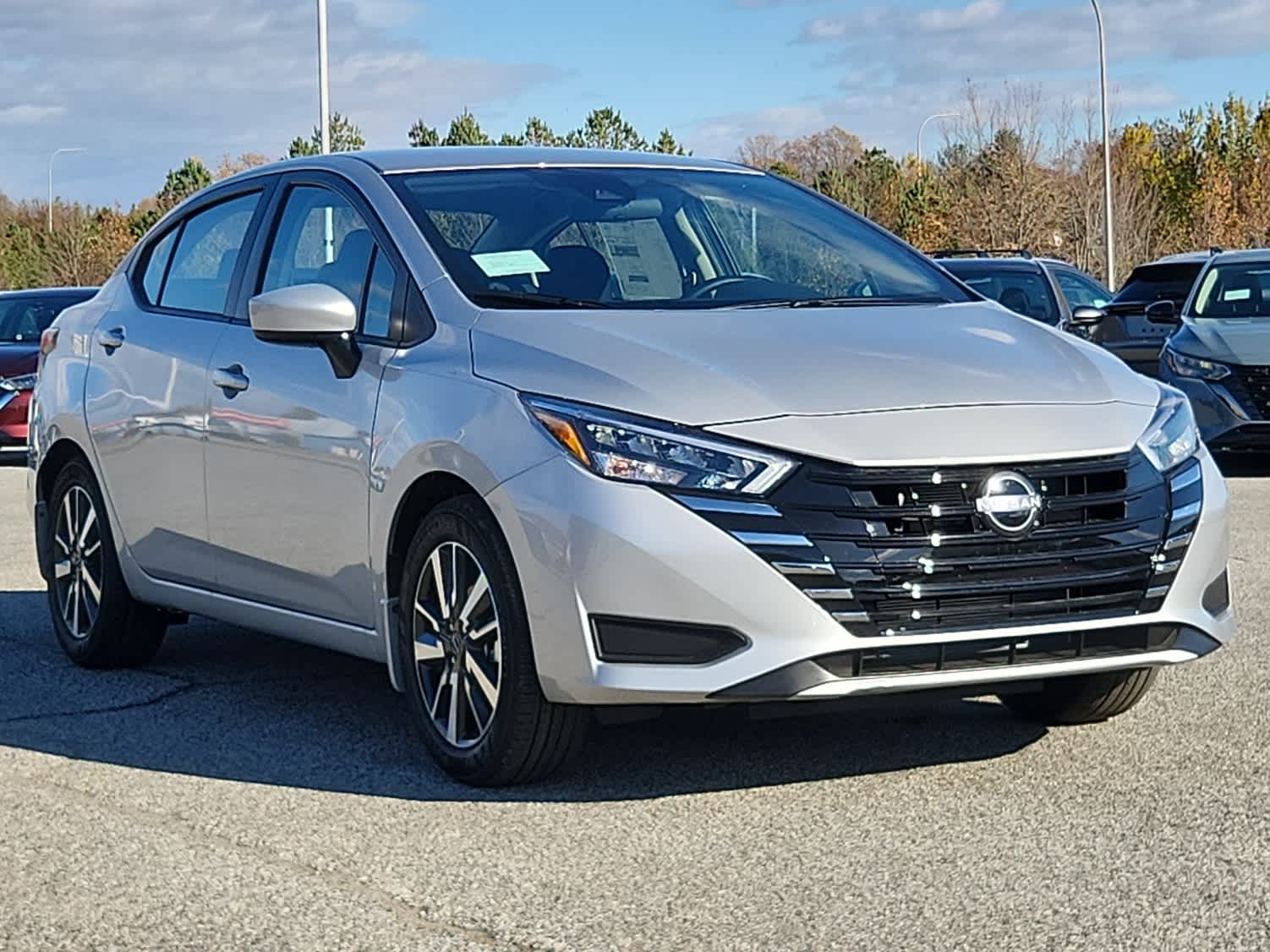 2025 Nissan Versa SV photo 2