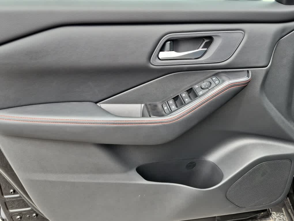 2026 Nissan Rogue Rock Creek - Photo 9