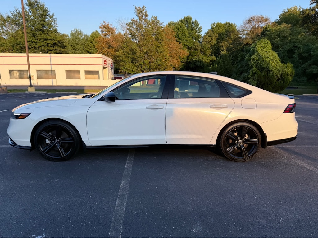 Used 2023 Honda Accord Hybrid Sport-L Sedan
