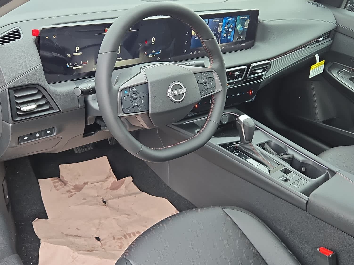2026 Nissan Sentra SR - Photo 11