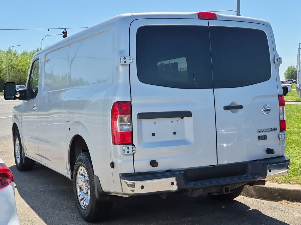 Used 2016 Nissan NV2500HD SL Van