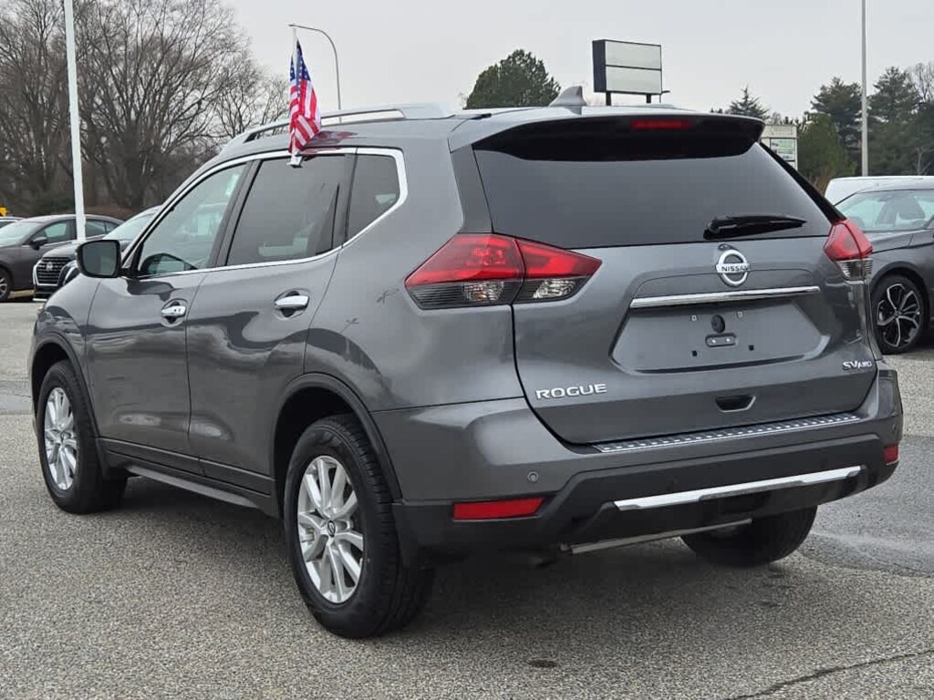 Used 2020 Nissan Rogue SV SUV