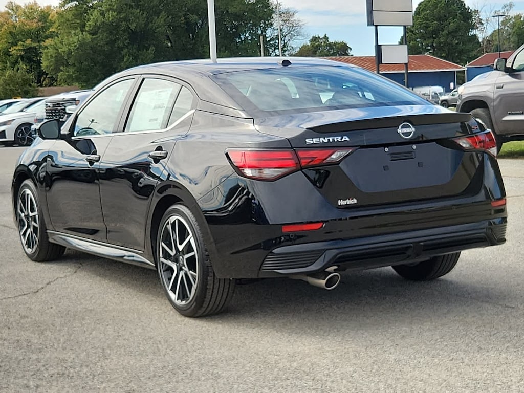 New 2025 Nissan Sentra SR CVT