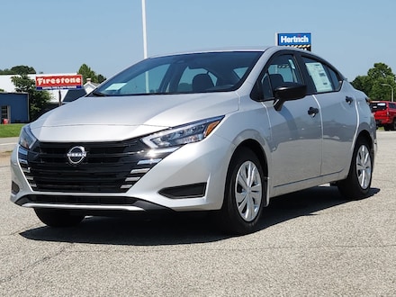 2025 Nissan Versa S Sedan