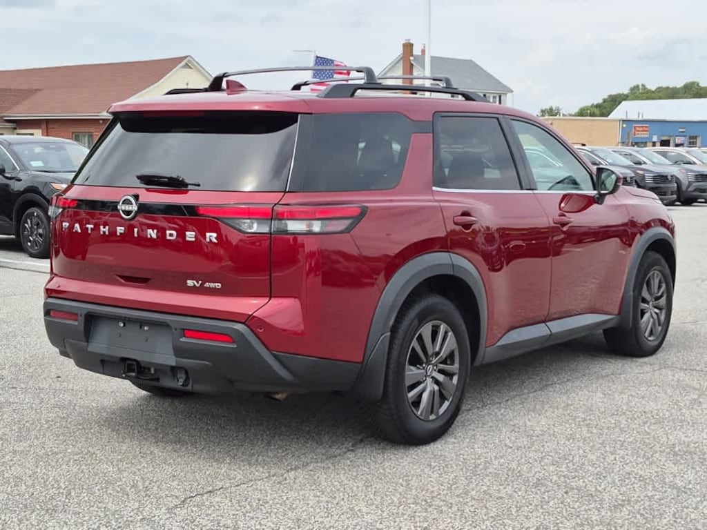 Used 2022 Nissan Pathfinder SV SUV