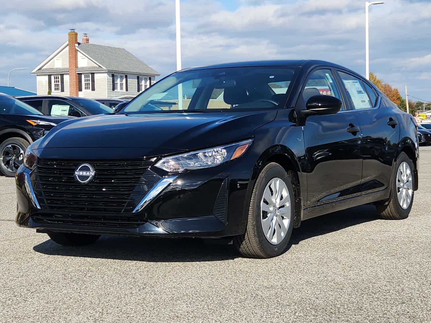 2025 Nissan Sentra S's photo